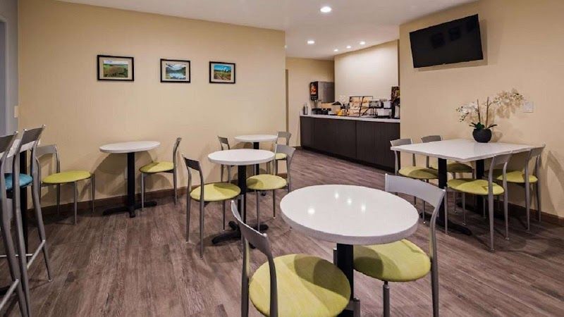 Photo of SureStay by Best Western Fairfield Napa Valley