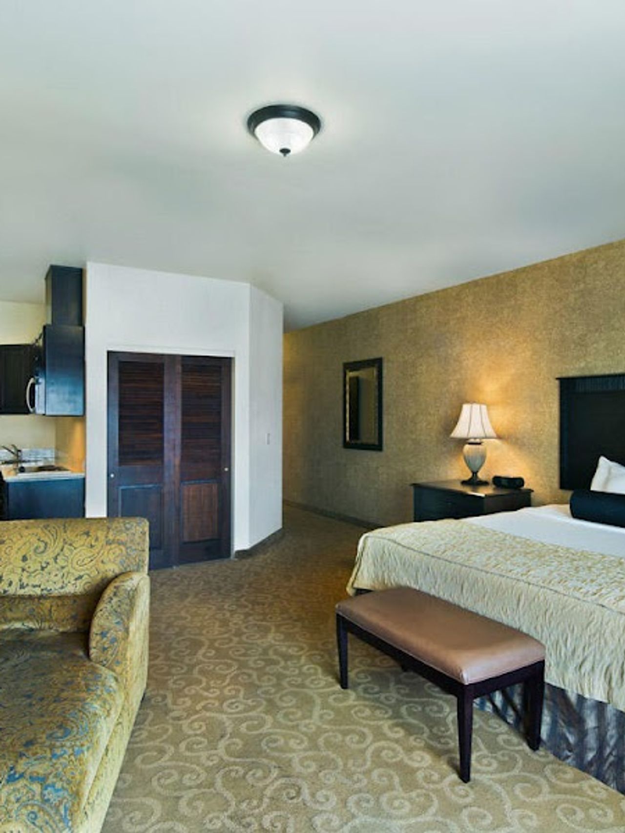 Photo of Oxford Suites Boise