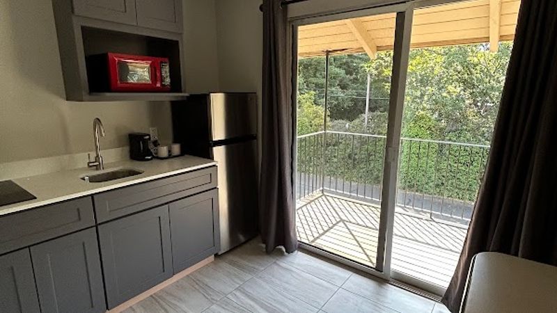 Photo of Hillside Inn