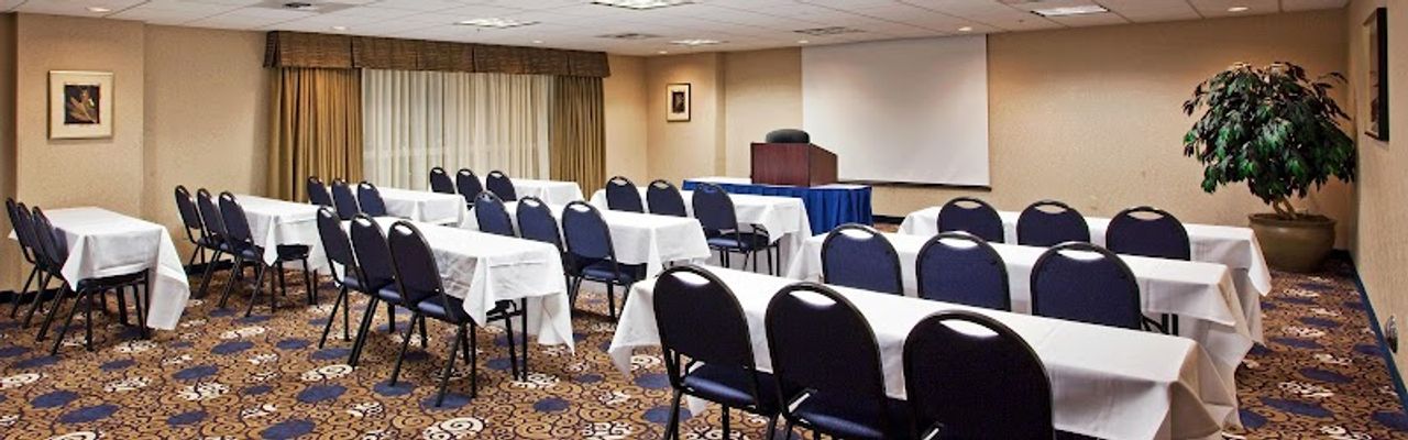 Photo of Holiday Inn Express & Suites Seattle-Sea-Tac Airport, an IHG Hotel