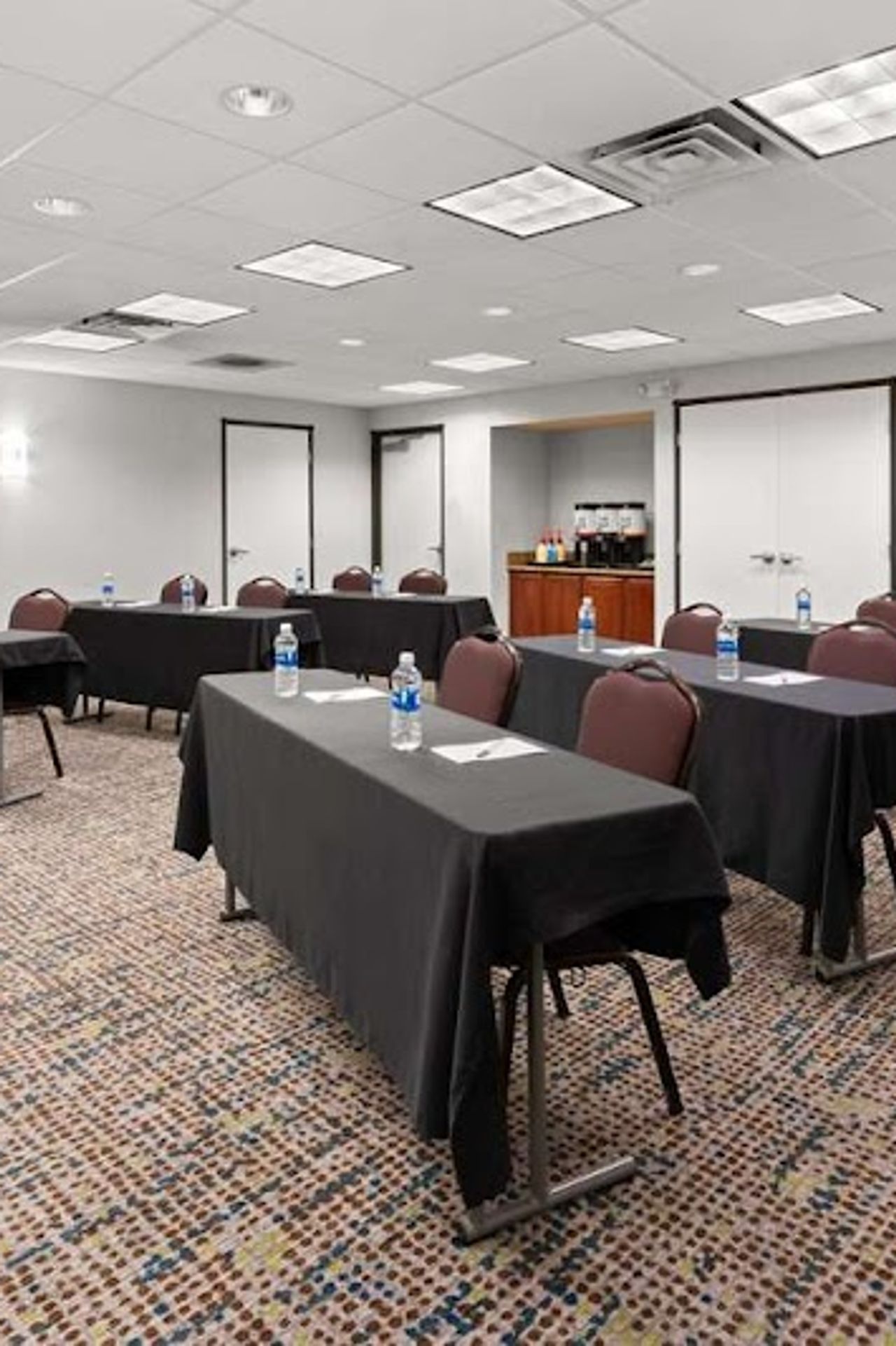 Photo of Hampton Inn & Suites Burlington