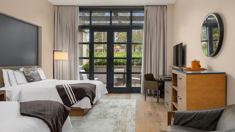 Photo of Bellevue Club Hotel