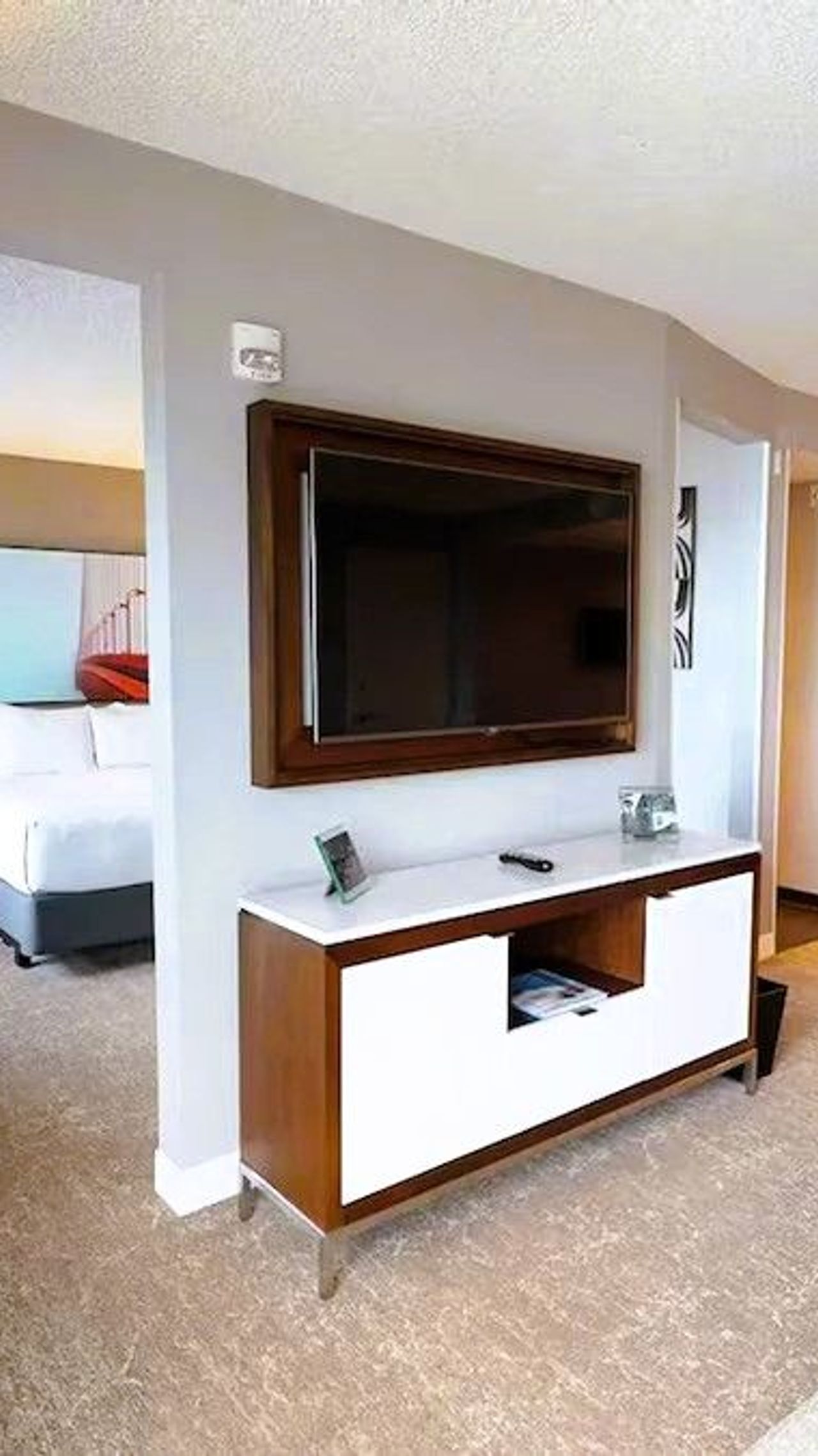 Hyatt Regency San Francisco Airport - Suite