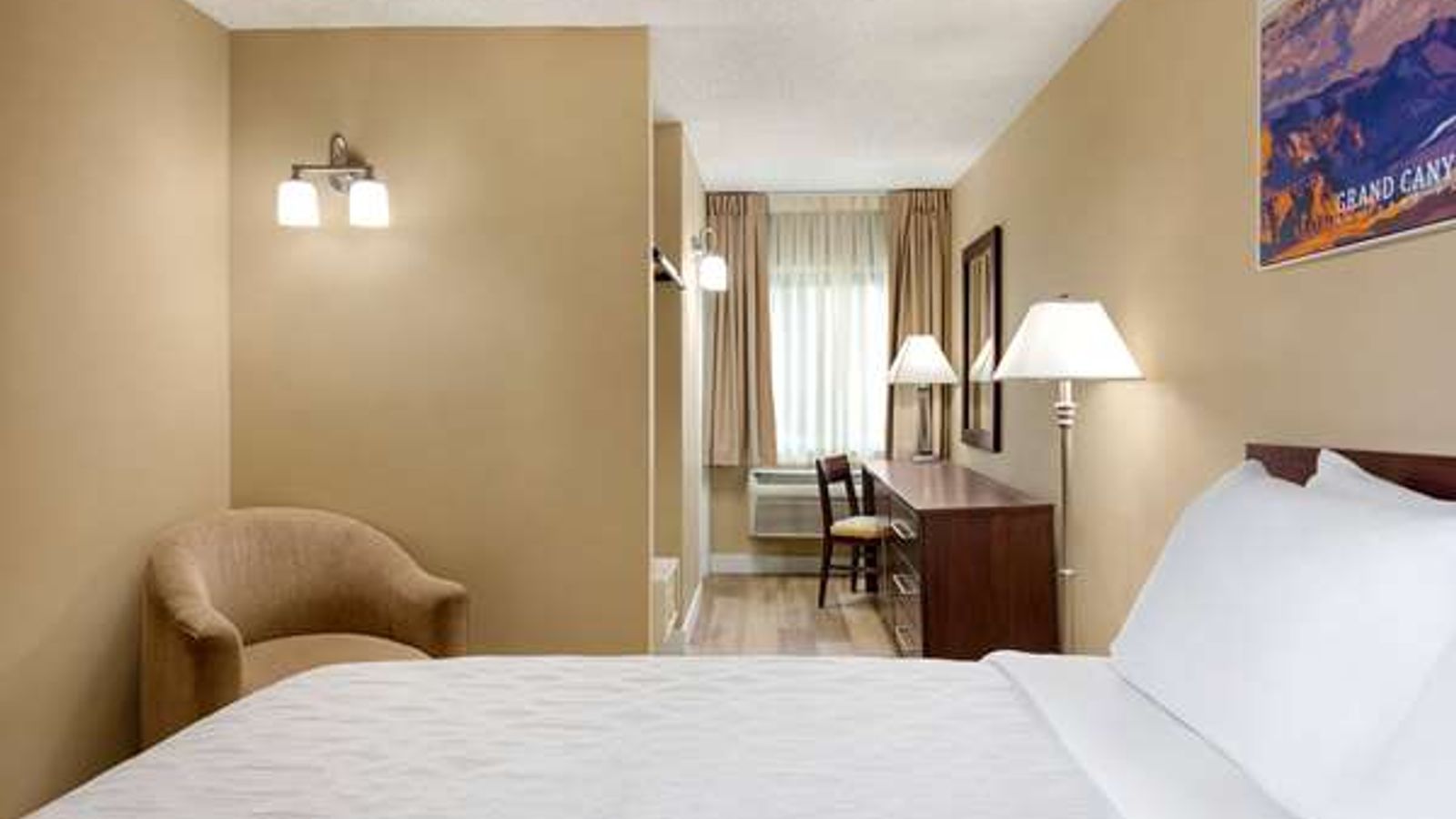 Photo of Travelodge by Wyndham Presidio San Francisco