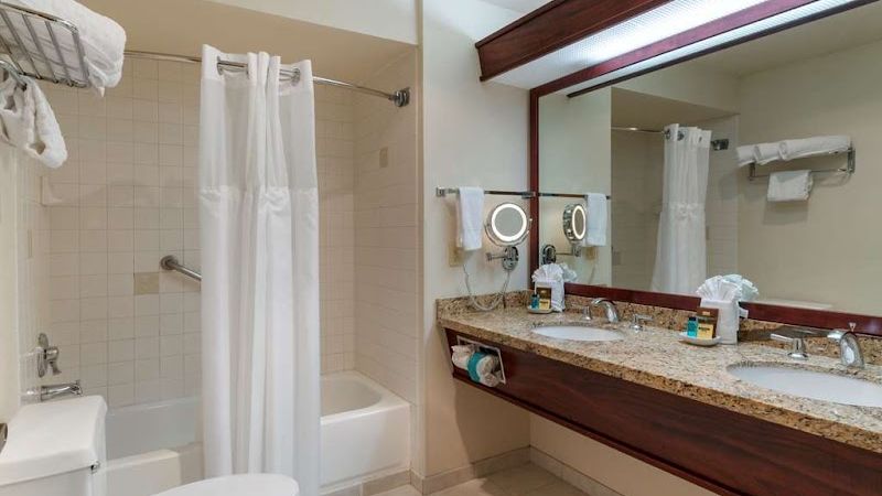 Photo of Best Western Plus Mill Creek Inn