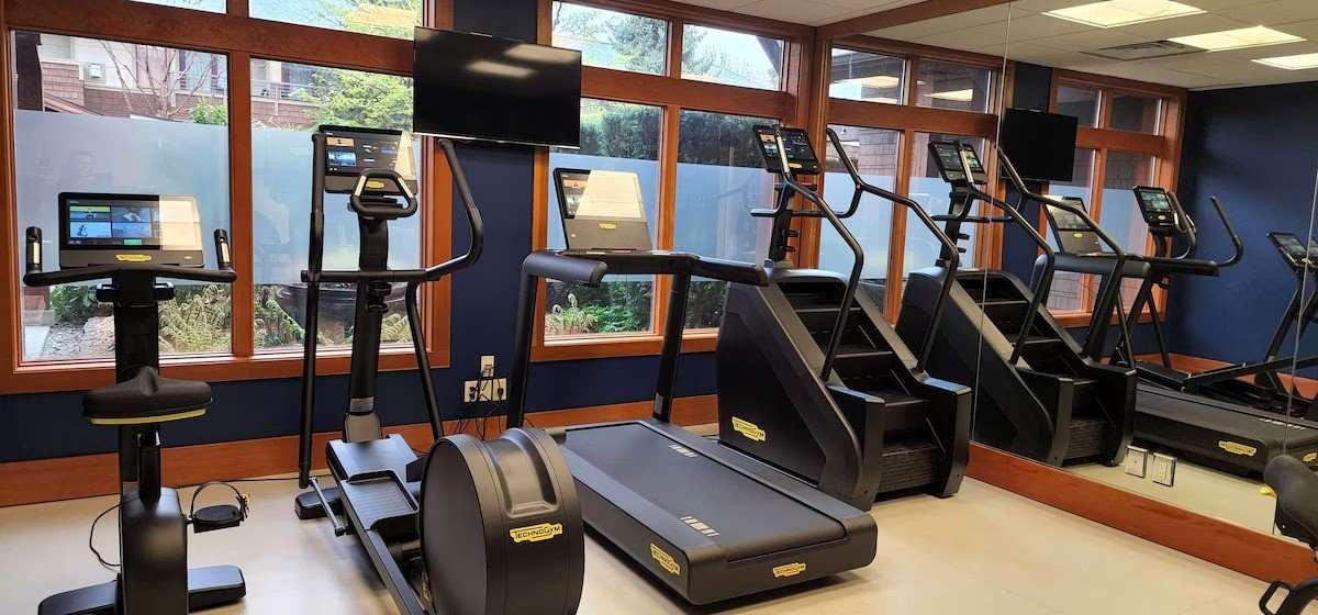 Willows Lodge - Fitness facility