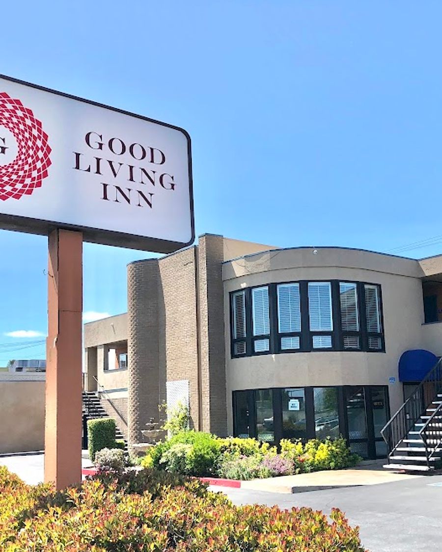 Good Living Inn
