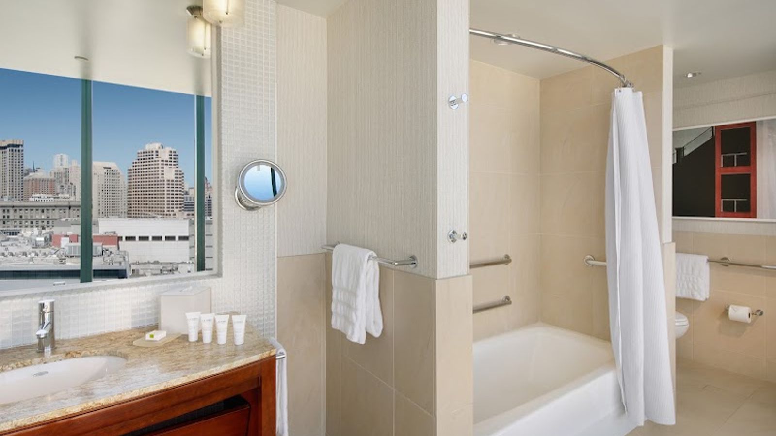 Photo of InterContinental San Francisco, an IHG Hotel