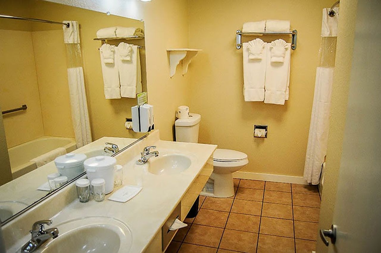 Photo of Stratford Inn