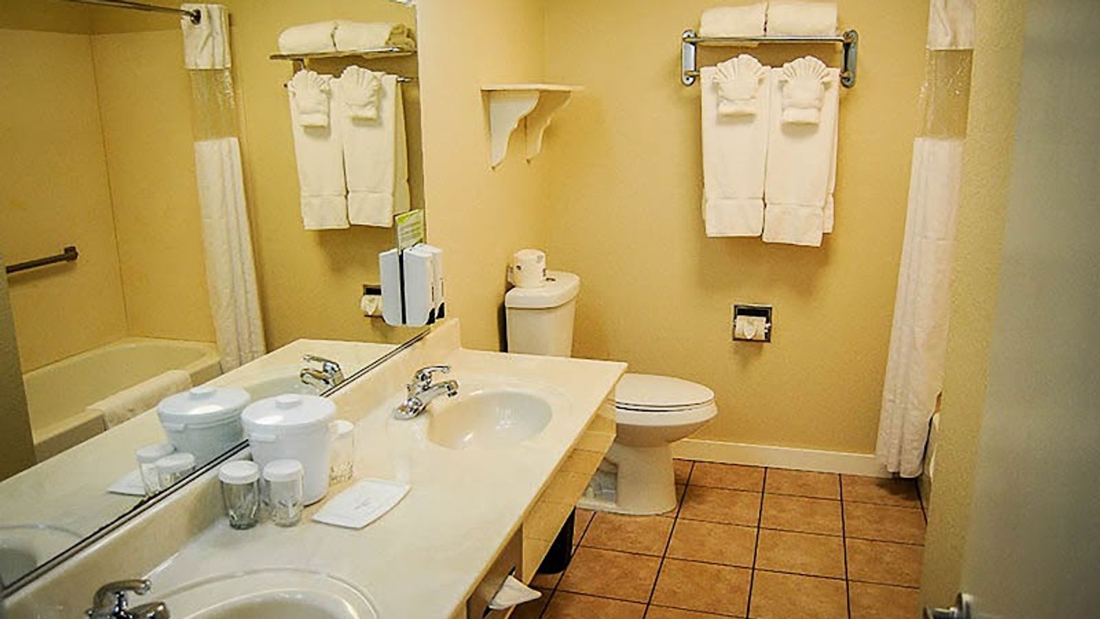 Photo of Stratford Inn