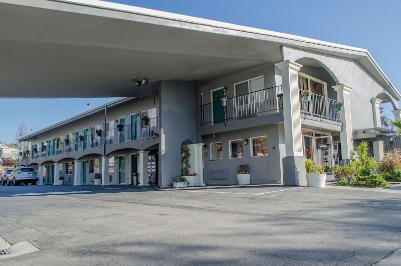 Photo of Continental Inn