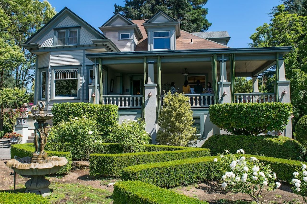 Photo of Calderwood Inn