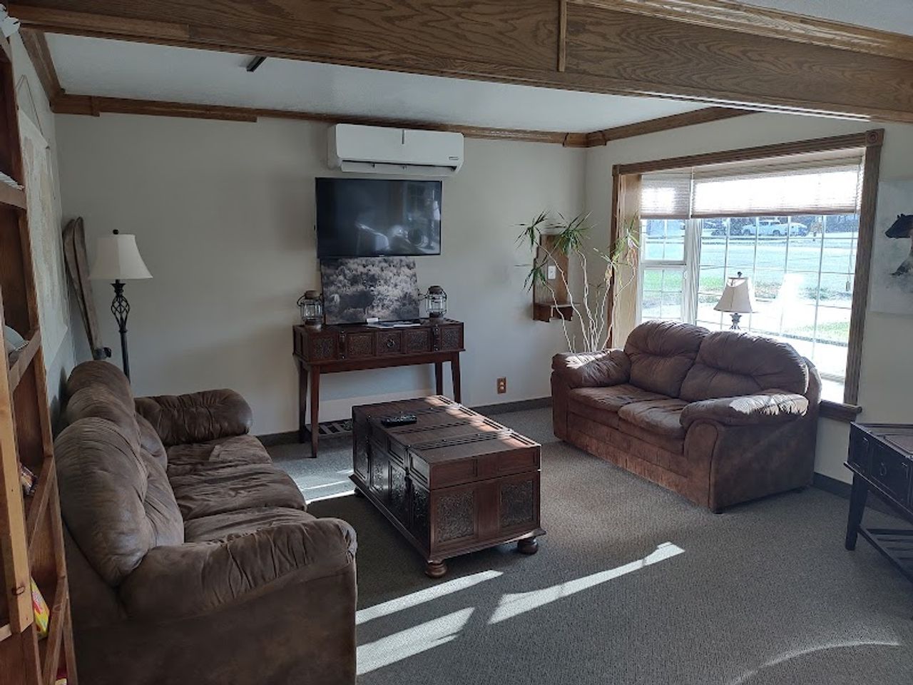 Photo of Clover Creek Inn