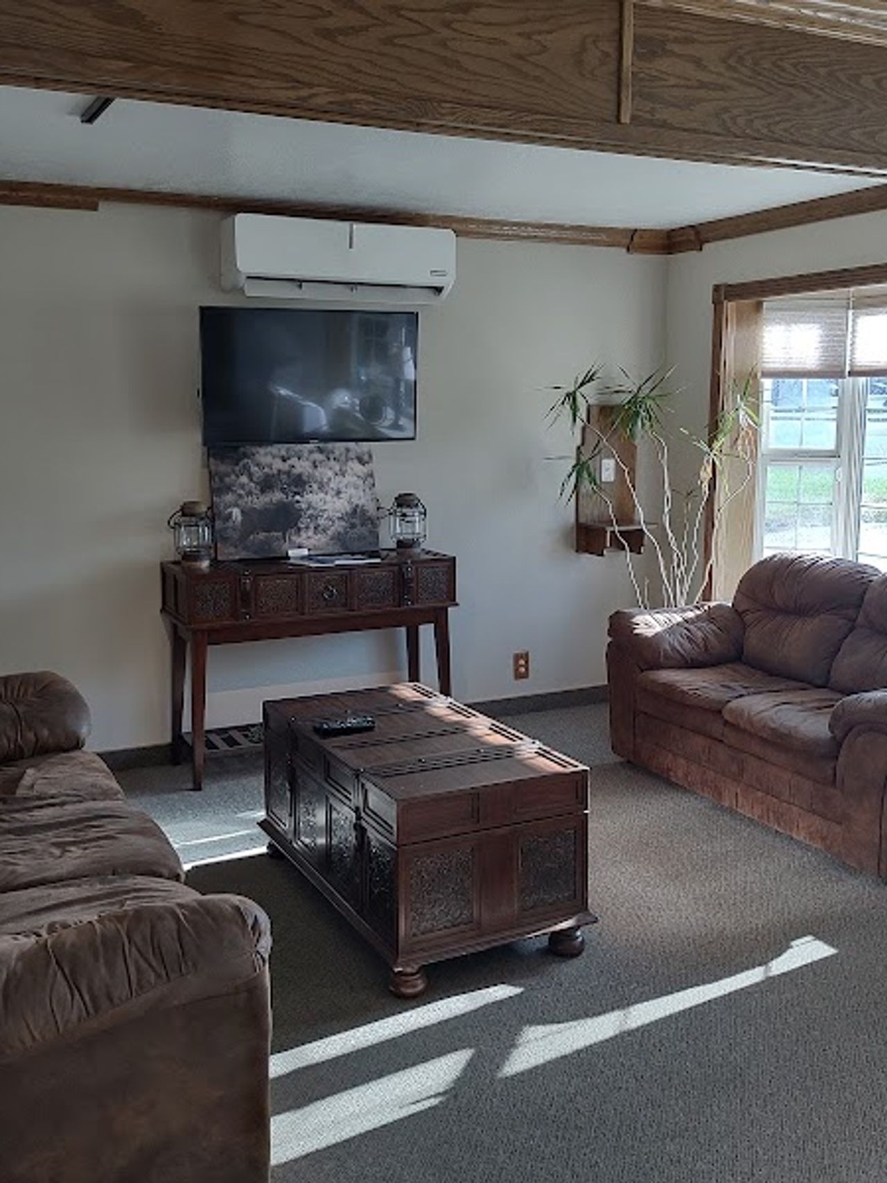 Photo of Clover Creek Inn