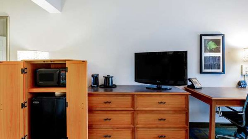 Photo of La Quinta Inn & Suites by Wyndham Fremont / Silicon Valley