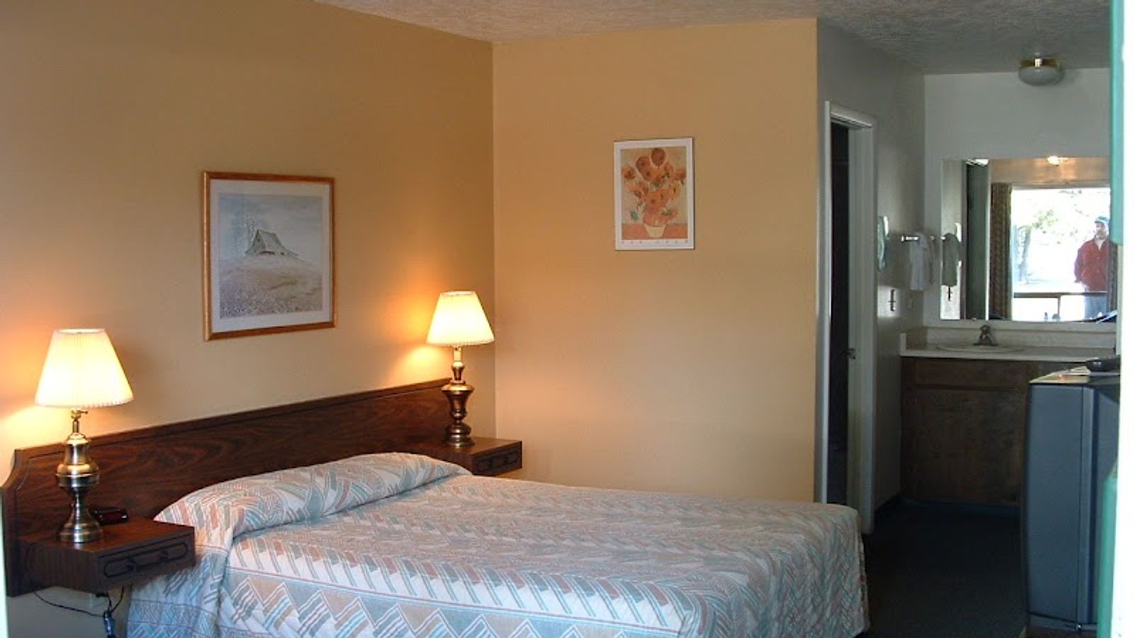 Photo of Kootenai Valley Motel