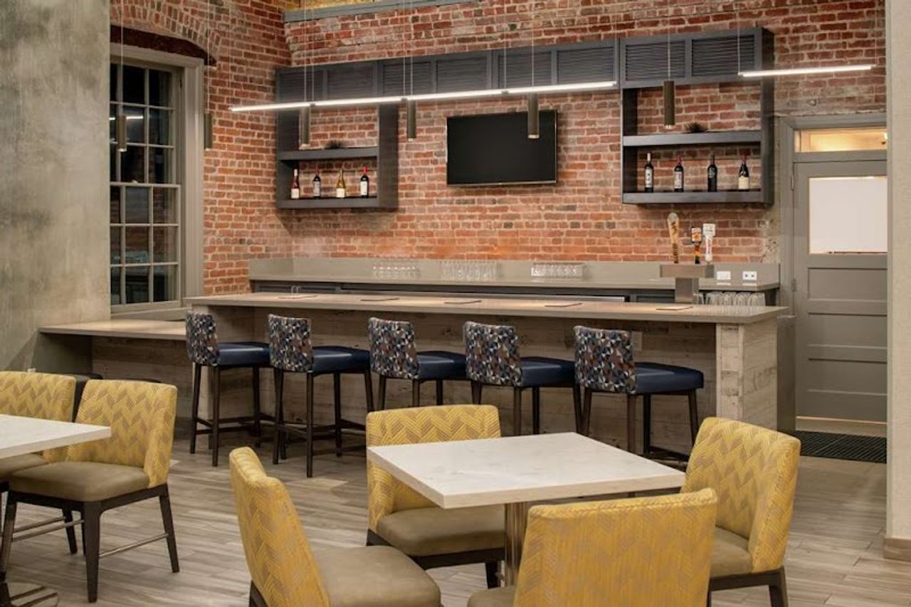 Photo of Hampton Inn Petaluma