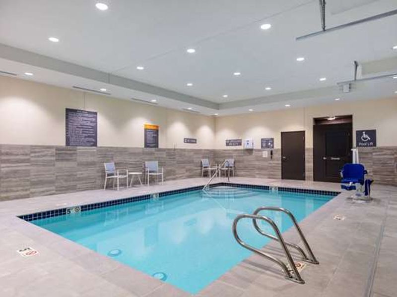 Photo of La Quinta Inn & Suites by Wyndham Centralia