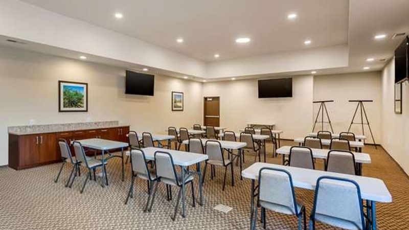 Photo of Comfort Suites Burlington near I-5