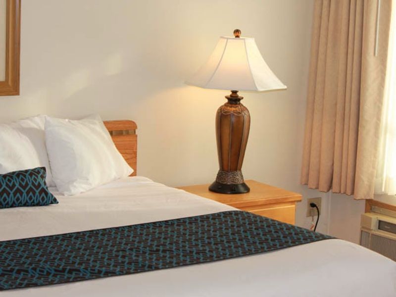 Photo of Helgeson Place Hotel Suites - Room
