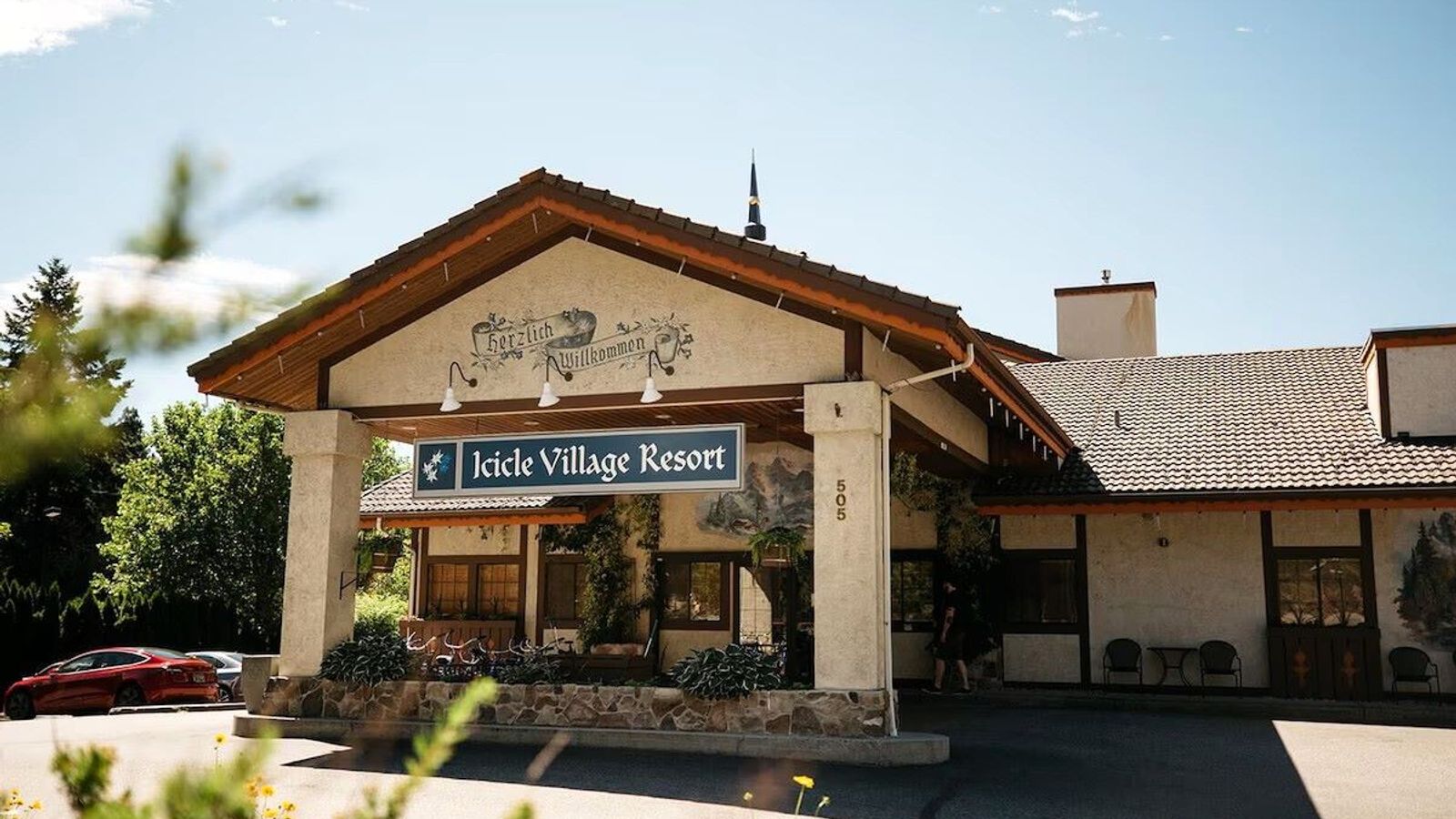 Icicle Village Resort