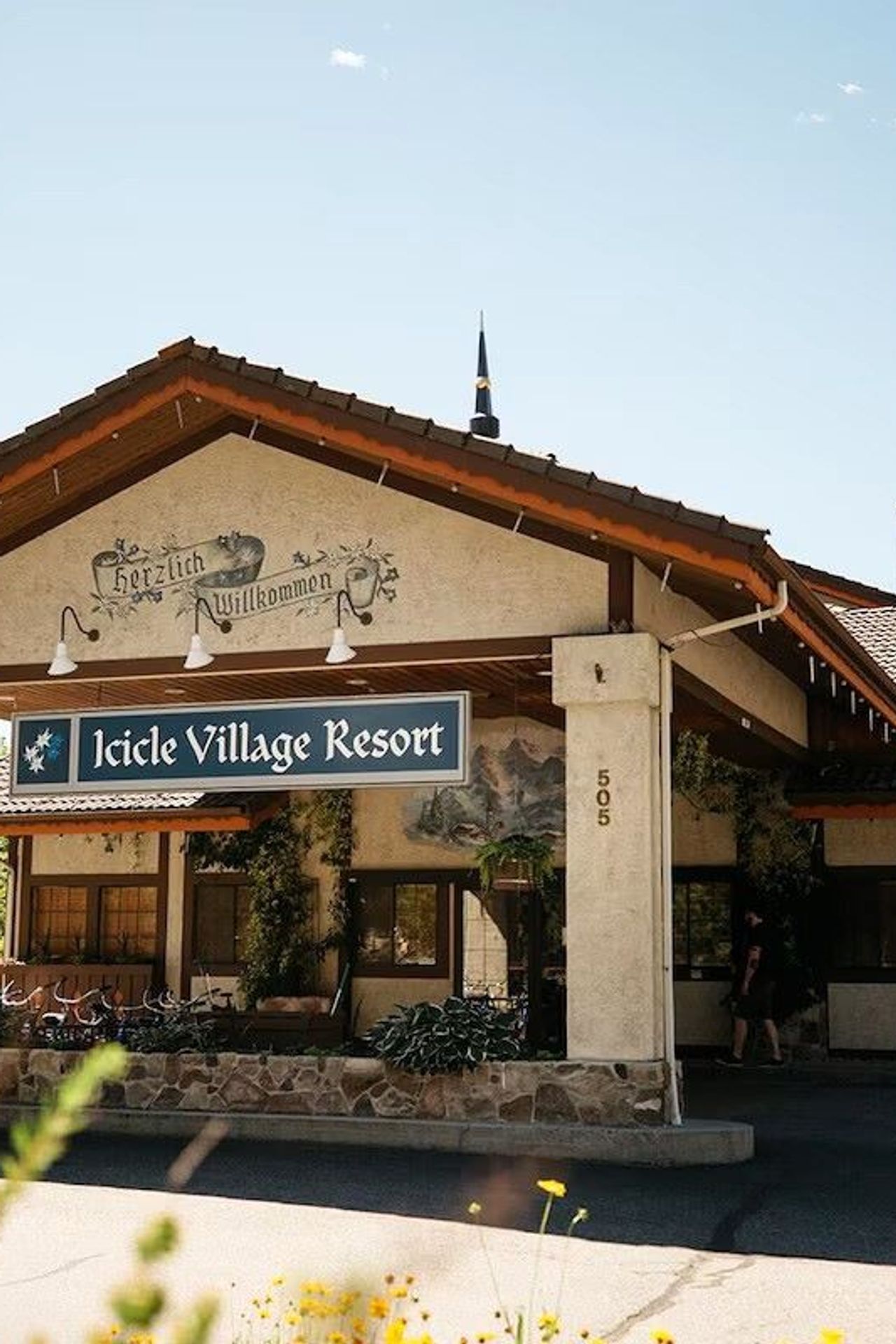 Icicle Village Resort