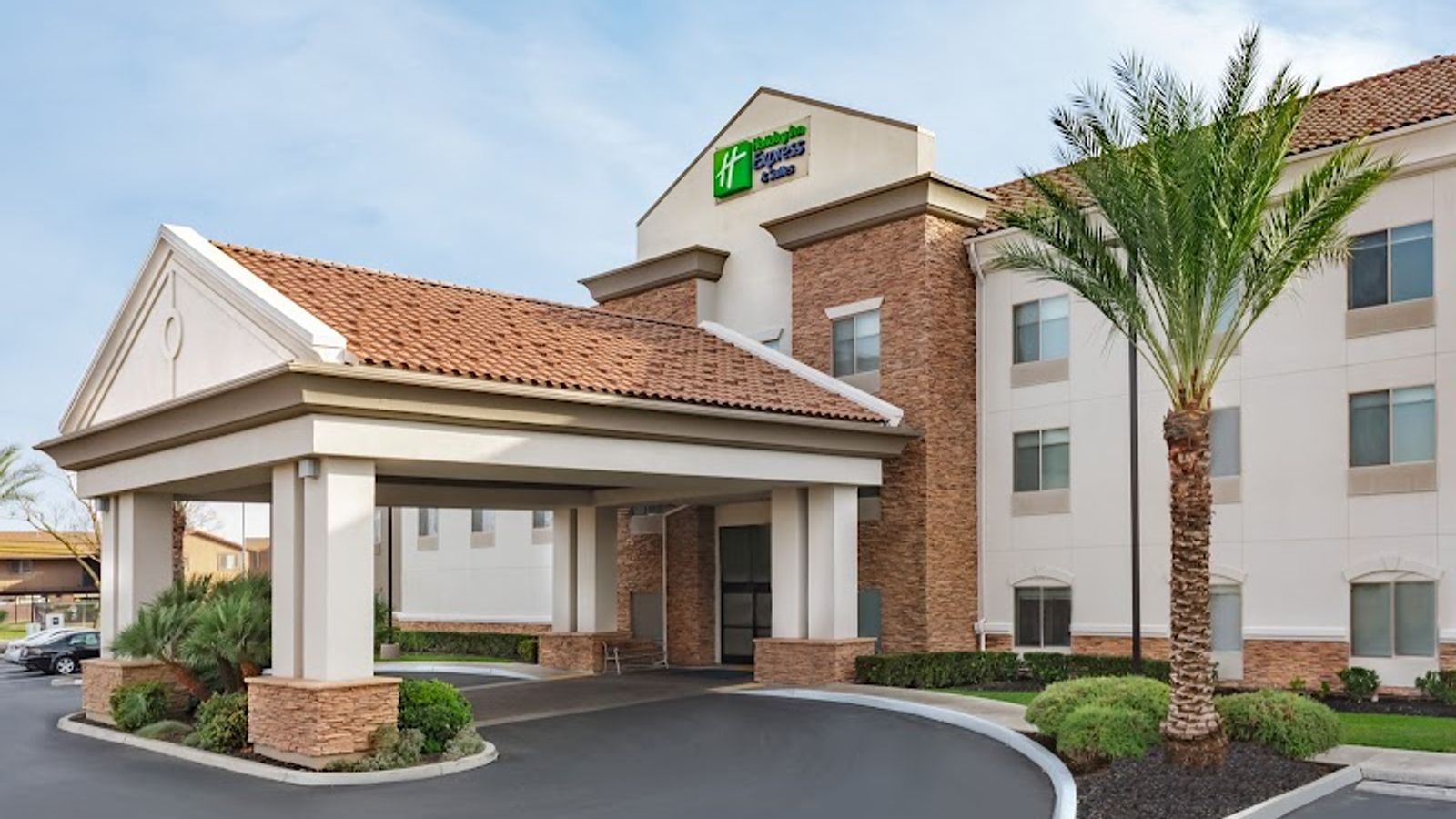 Photo of Holiday Inn Express & Suites Merced - Yosemite Natl Park Area by IHG