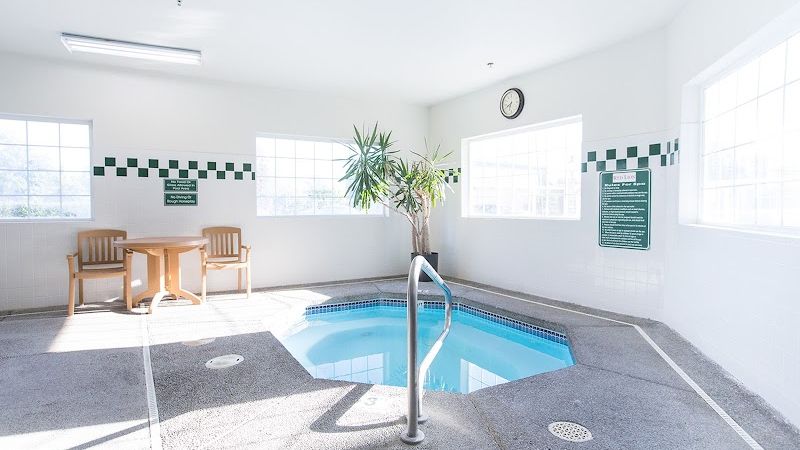 Photo of Red Lion Inn & Suites McMinnville