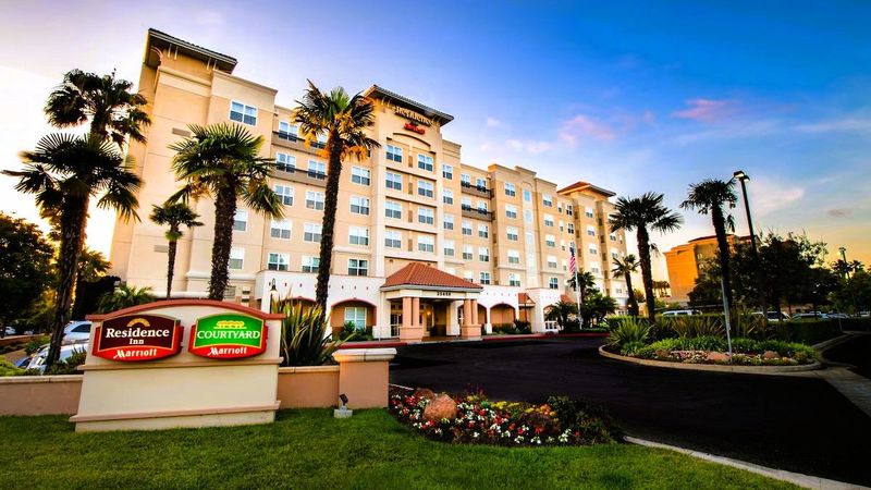 Residence Inn Newark Silicon Valley