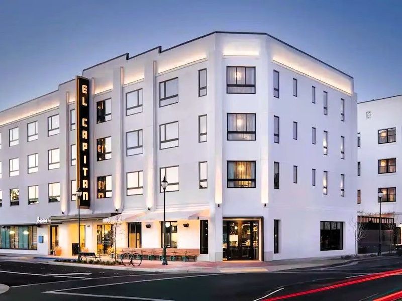 El Capitan Hotel