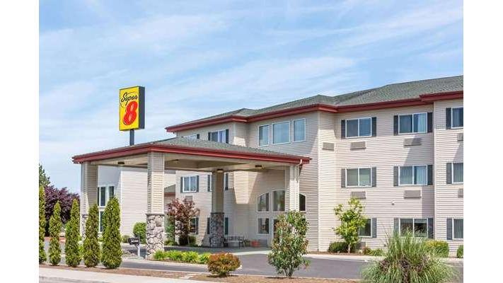 Super 8 by Wyndham Central Pt Medford