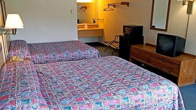 Photo of Motel 6 Gold Beach, OR