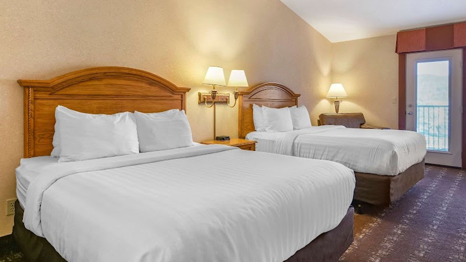 Photo of The Kathryn Riverfront Inn, Ascend Hotel Collection