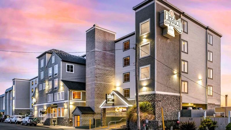 Photo of Elizabeth Oceanfront Suites