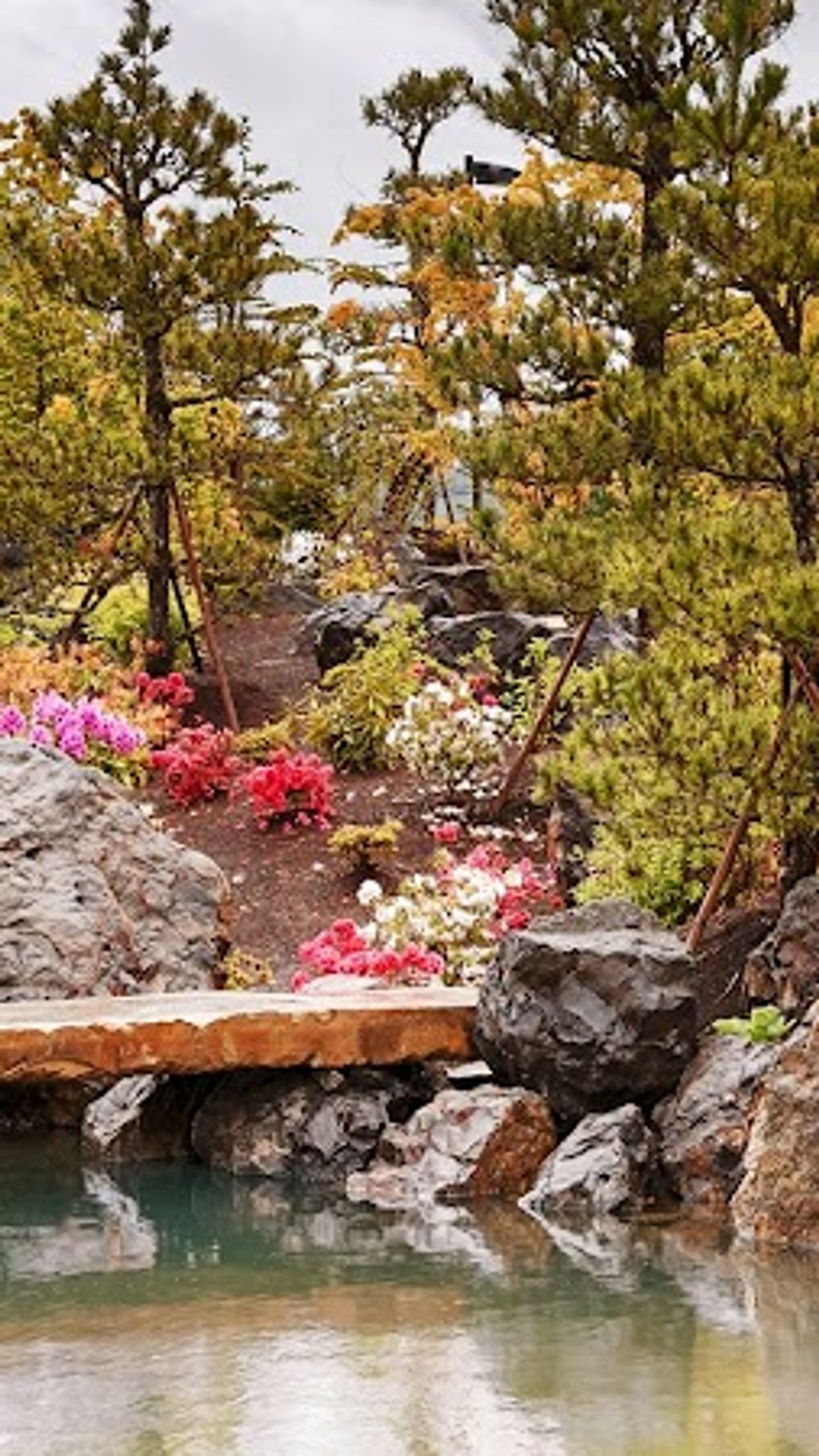 Photo of Best Western Premier Boulder Falls Inn