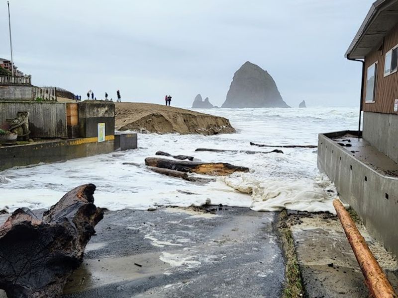 Photo of Ecola Inn