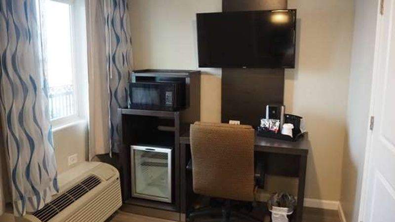 Photo of Days Inn by Wyndham Galt/Elk Grove South