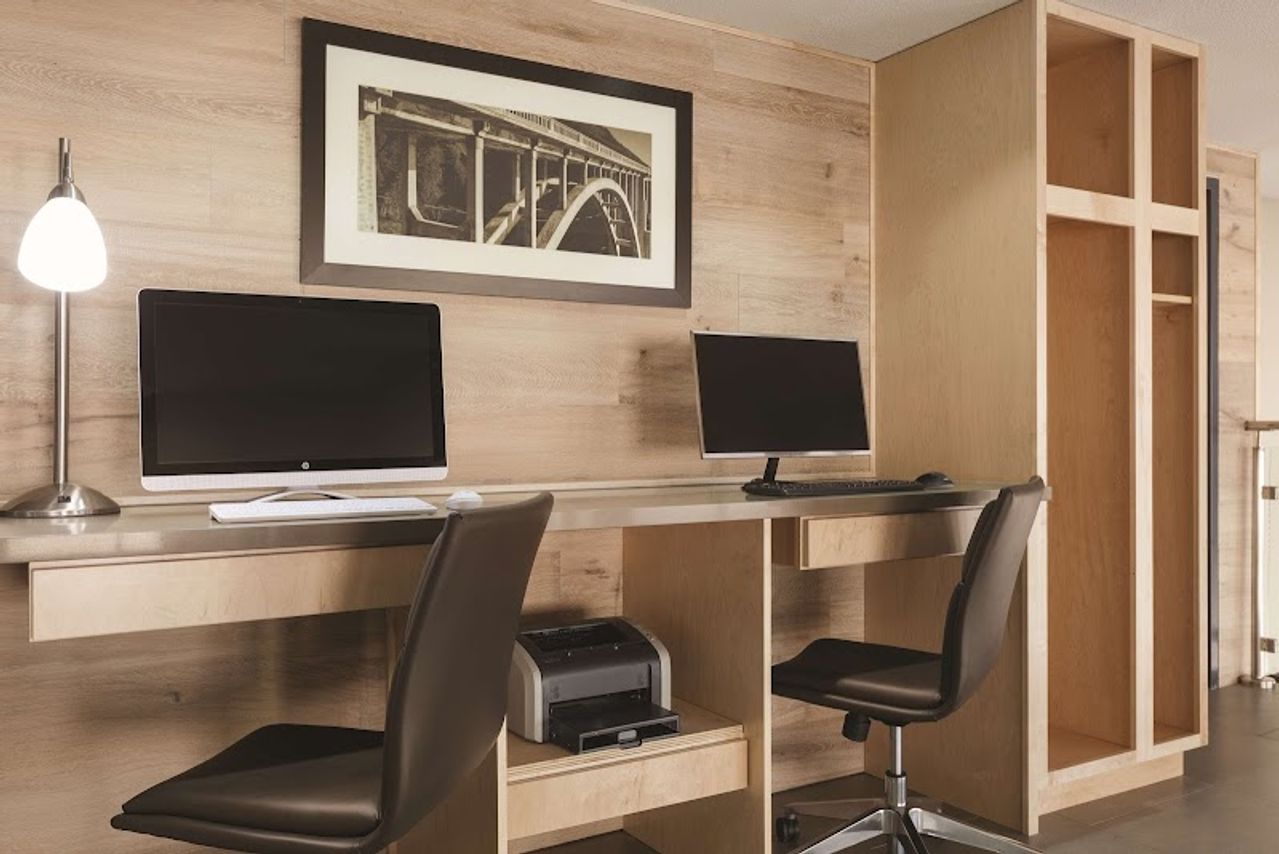 Photo of Country Inn & Suites by Radisson, Bakersfield, CA