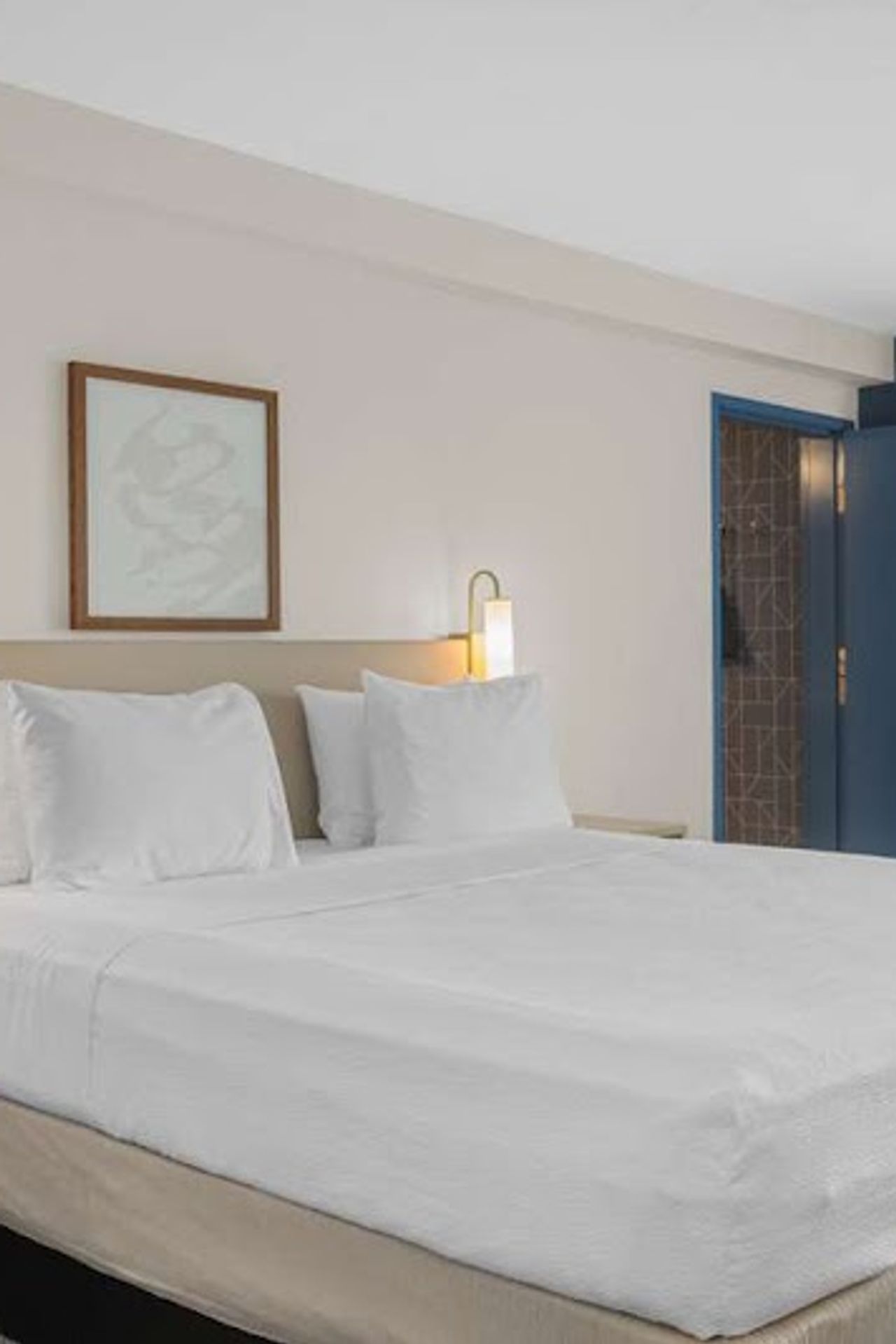Photo of Spark by Hilton Bakersfield Central