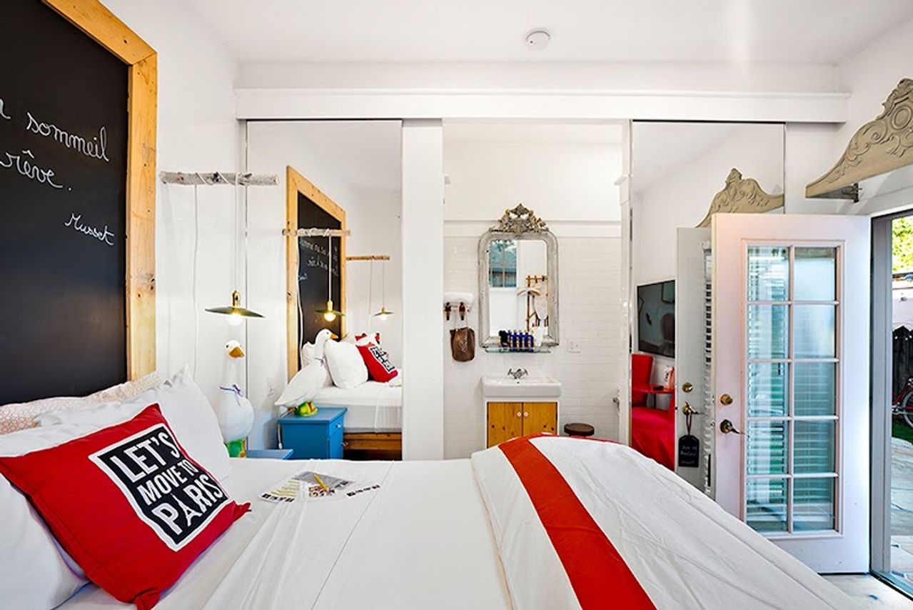 Photo of Metro Hotel & Cafe