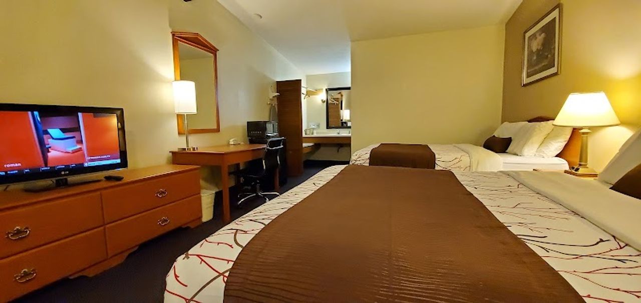 Photo of Olympic Inn & Suites