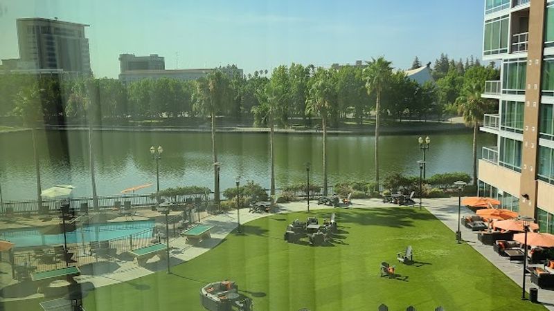 Photo of University Plaza Waterfront Hotel