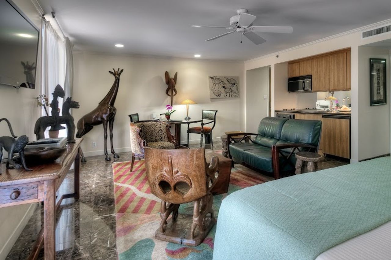 Photo of Dinah's Garden Hotel