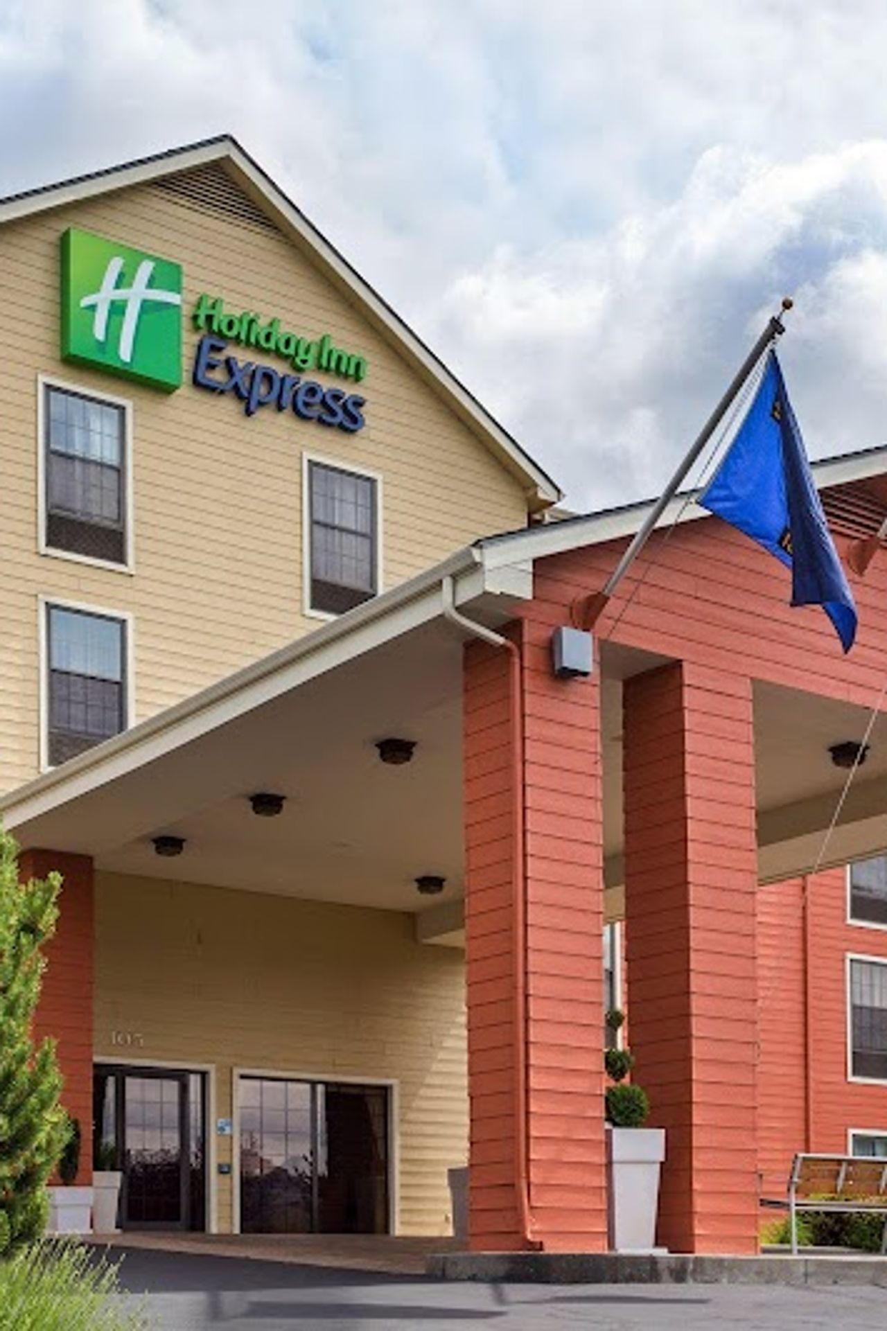 Photo of Holiday Inn Express Grants Pass, an IHG Hotel