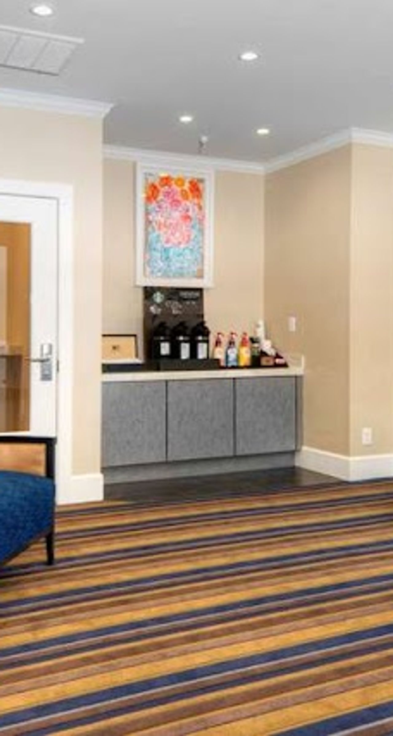 Photo of Best Western Plus Palm Court Hotel