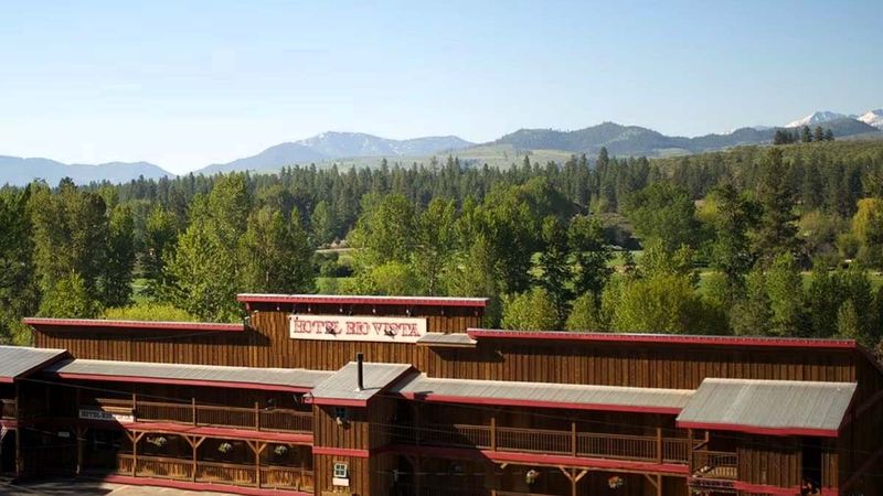 Hotel Rio Vista - Exterior