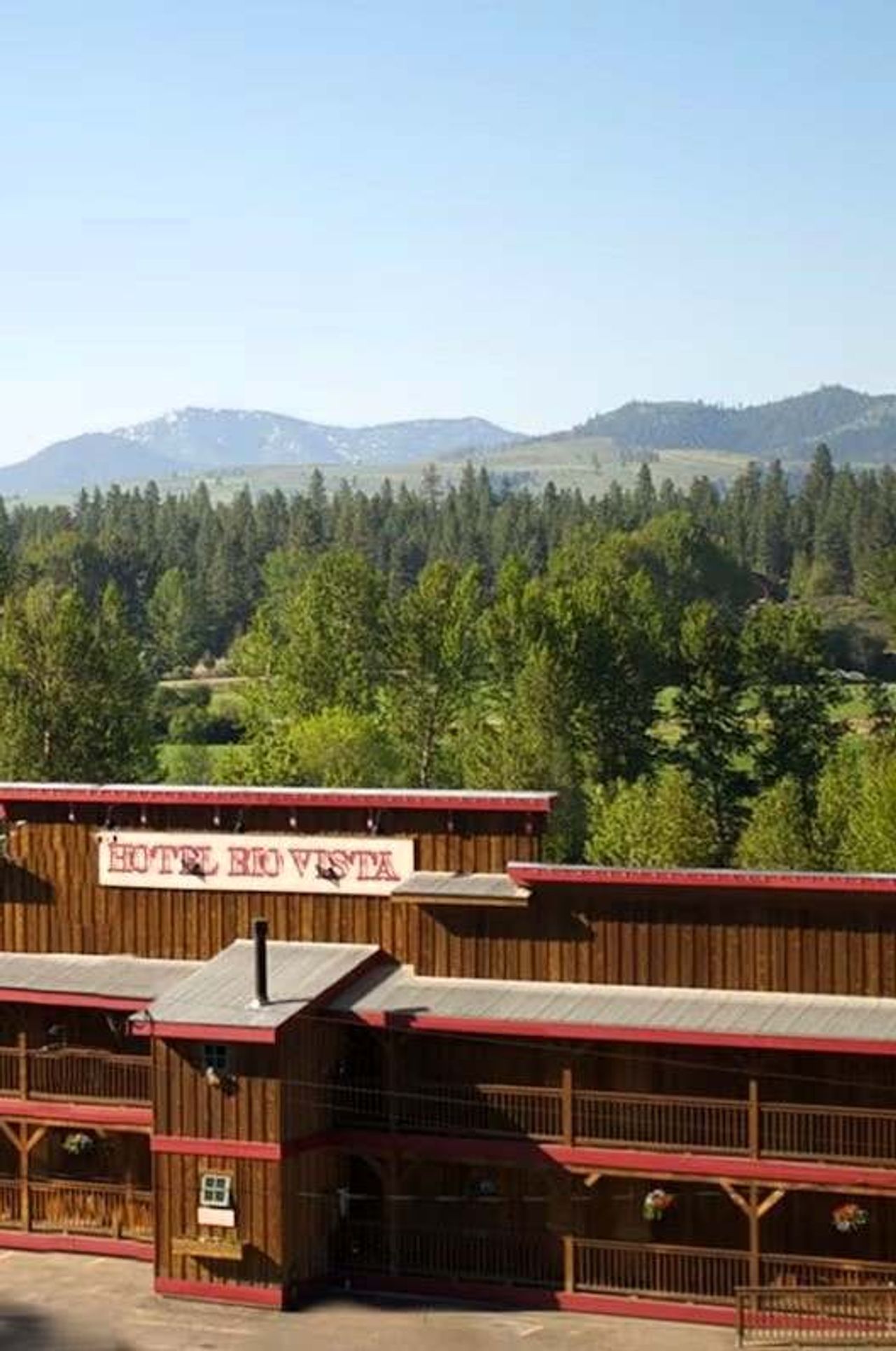 Hotel Rio Vista - Exterior