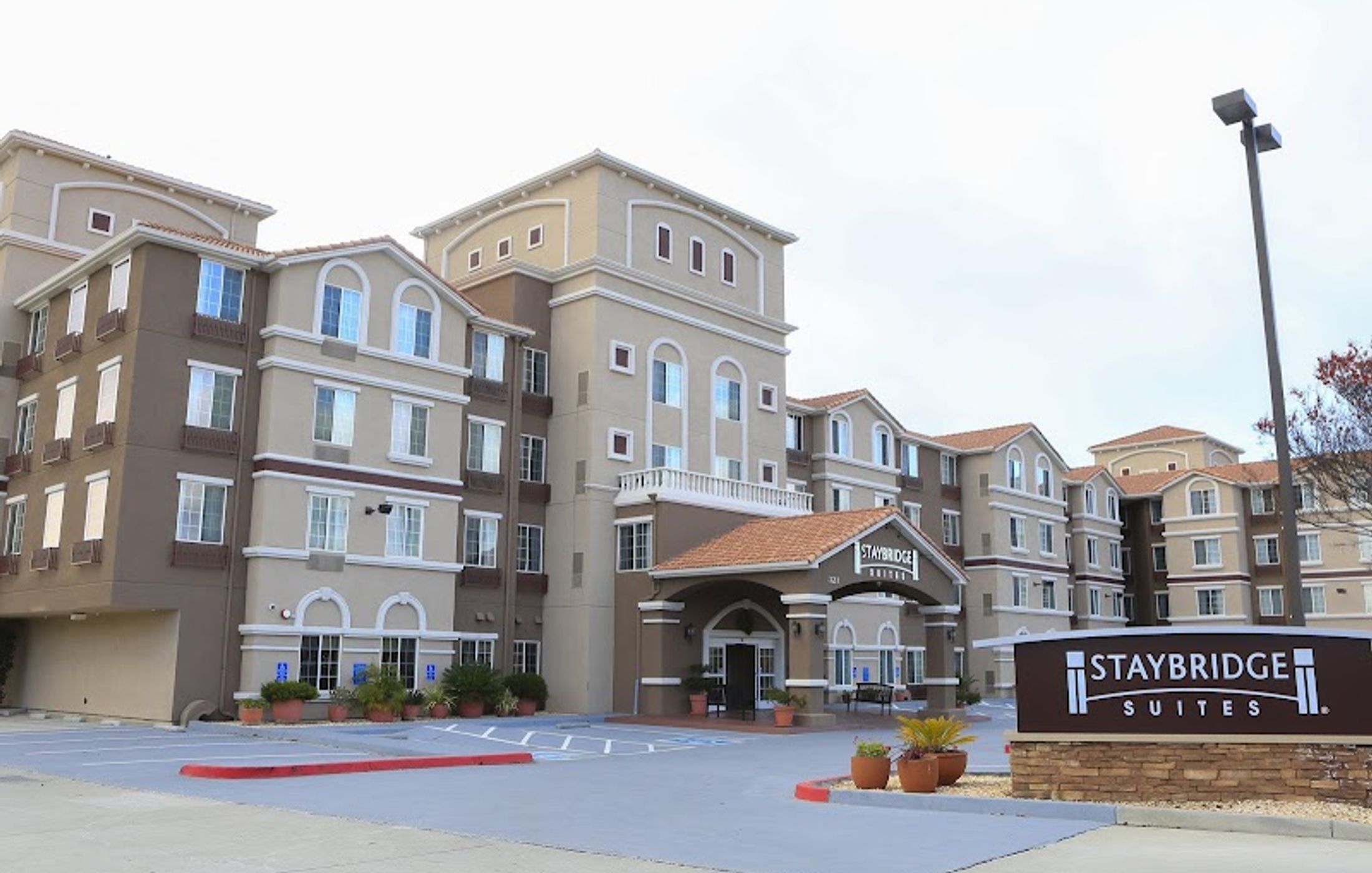 Staybridge Suites Silicon Valley-Milpitas by IHG