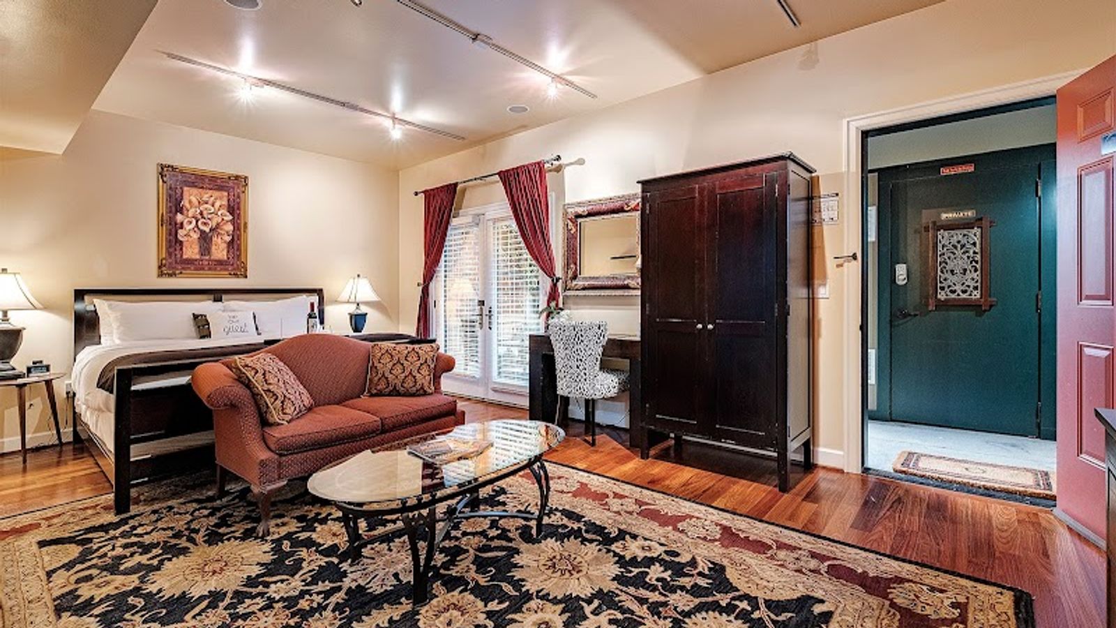 Photo of The Orenco Station Hotel