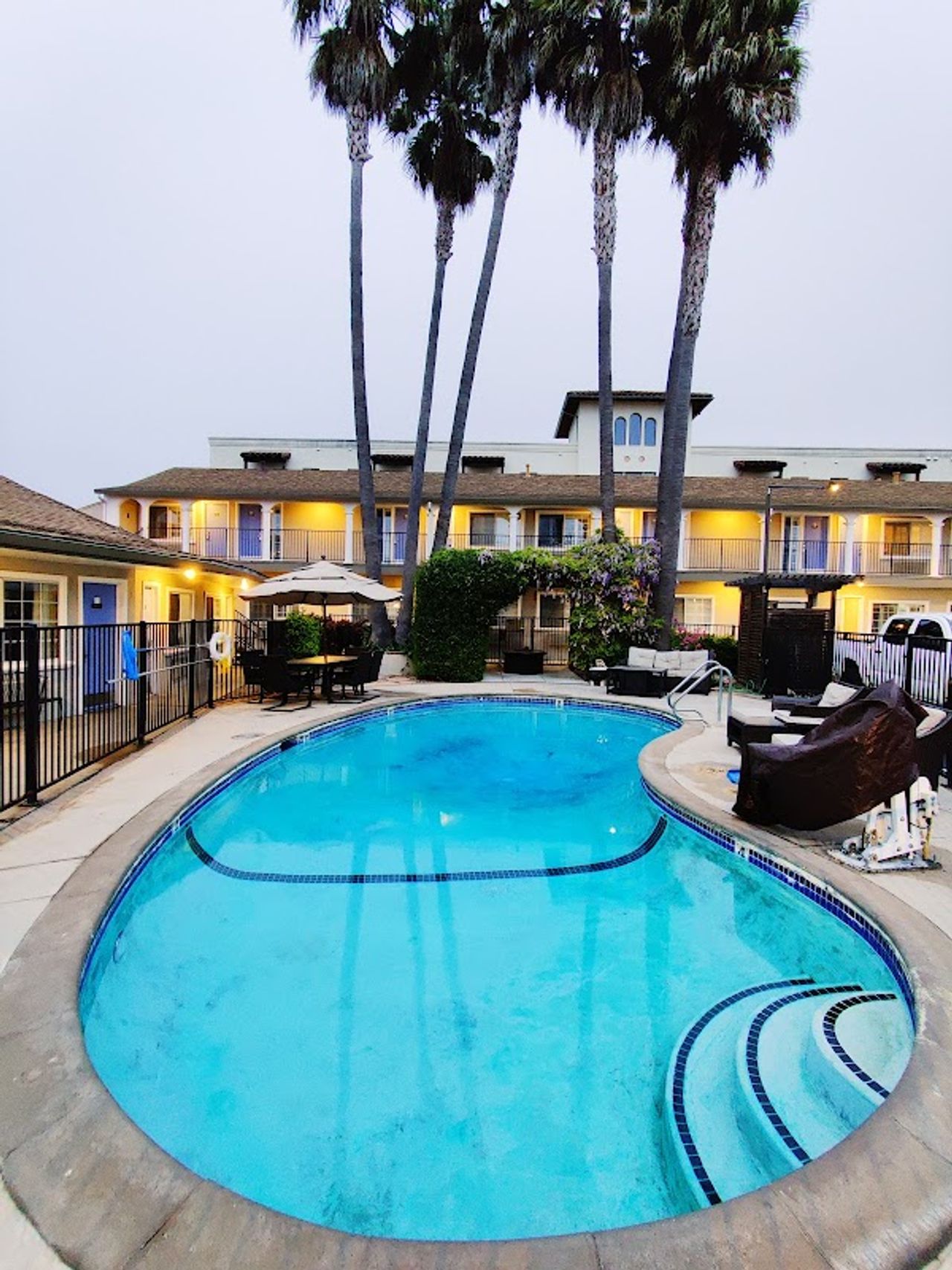 Photo of Bay Front Inn Hotel